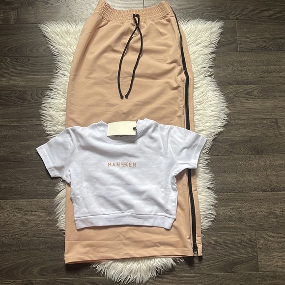 Top and skirt set - Picture 2 of 2